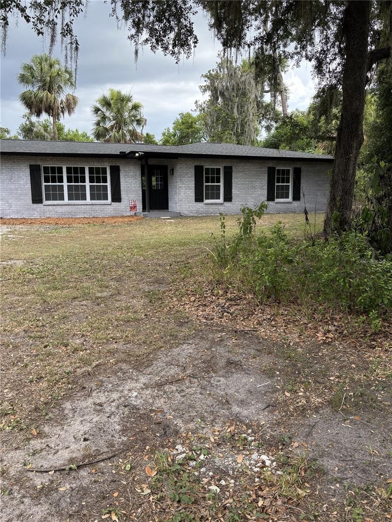 2911 Williams Rd, Plant City, FL 33565