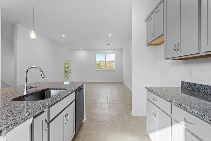 9614 Montague St, Westchase, FL 33626