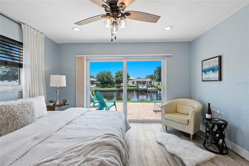 4425 13th Way, St Petersburg, FL 33703
