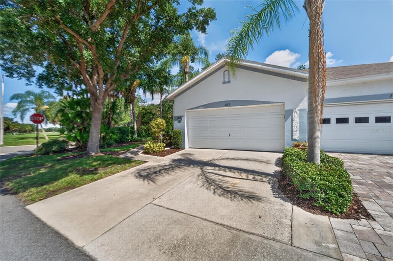 2193 Acadia Greens Dr #1, Sun City Center, FL 33573