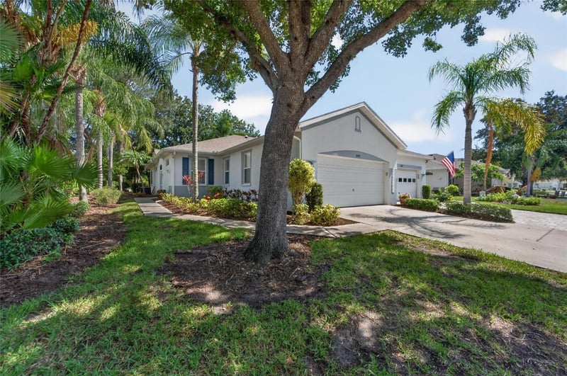 2193 Acadia Greens Dr #1, Sun City Center, FL 33573