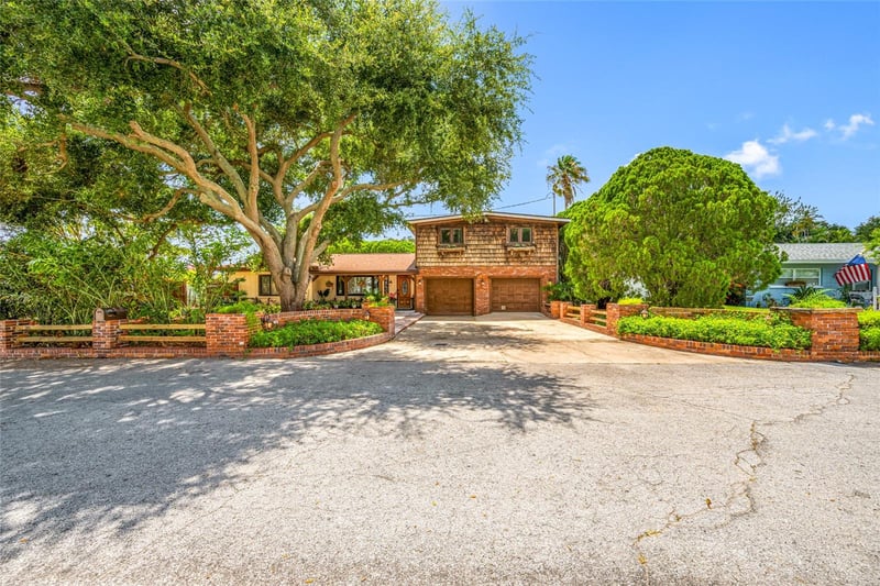 1488 Laconia Dr, Clearwater, FL 33764