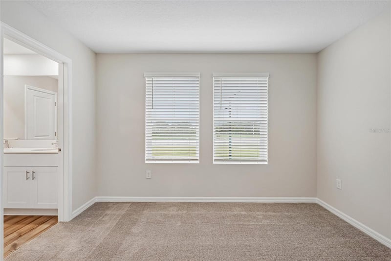9176 Bent BRANCH, Dade City, FL 33525