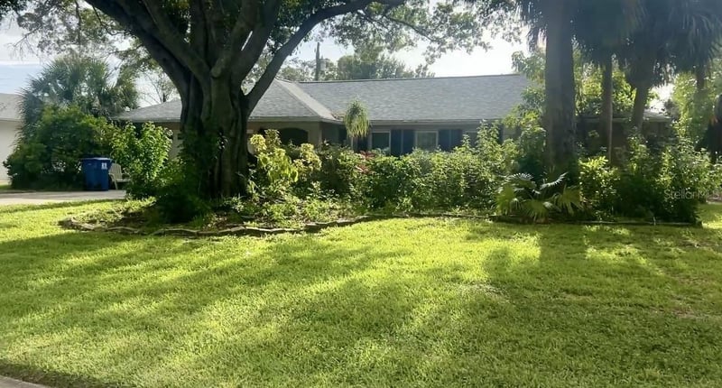 5230 Venetian Blvd, St Petersburg, FL 33703
