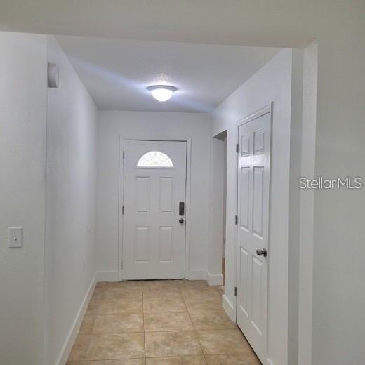 605 Hillpoint Way, Brandon, FL 33510