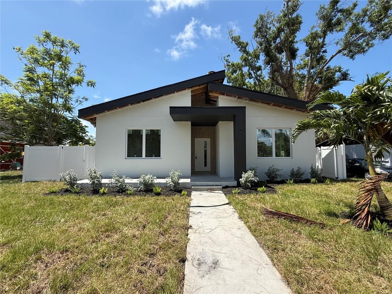 5346 2nd Ave, St Petersburg, FL 33707
