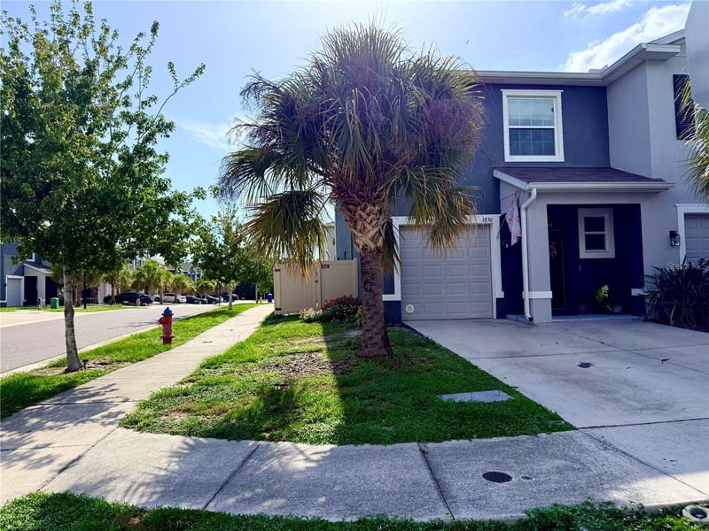 3830 Vignoble Ln, Brandon, FL 33511