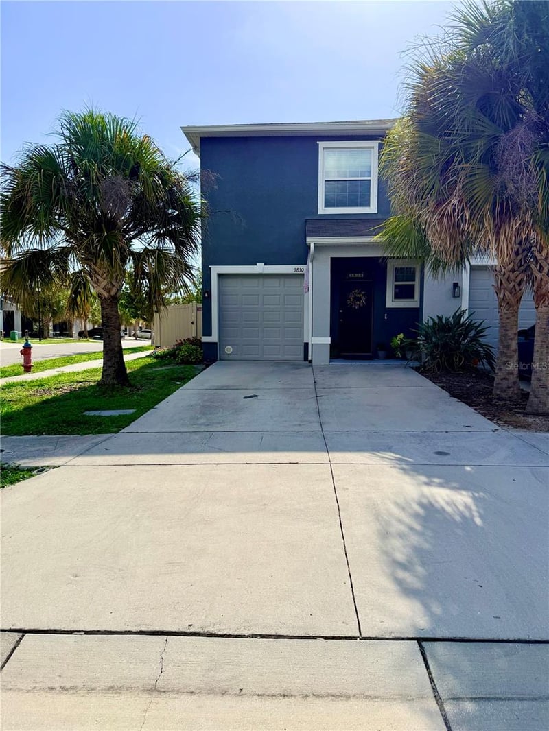 3830 Vignoble Ln, Brandon, FL 33511
