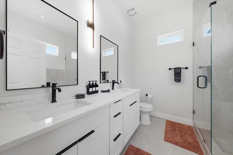 2644 42nd Ave, St Petersburg, FL 33714