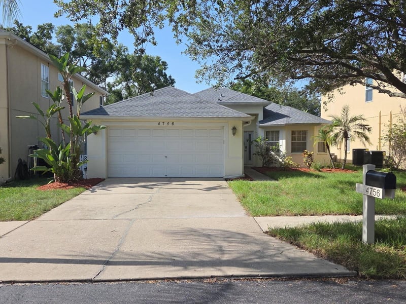 4756 Whispering Wind Ave, Tampa, FL 33614