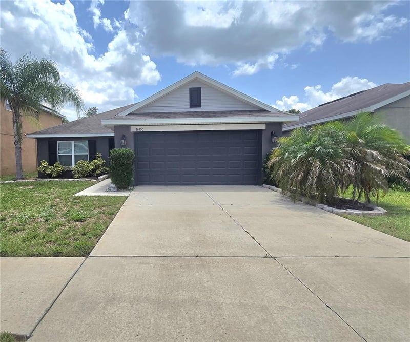 14450 Haddon Mist Dr, Wimauma, FL 33598