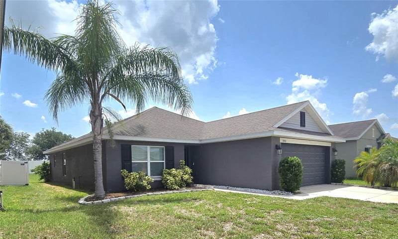 14450 Haddon Mist Dr, Wimauma, FL 33598