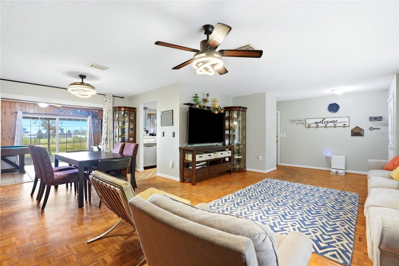 6300 86th Ave, Pinellas Park, FL 33782