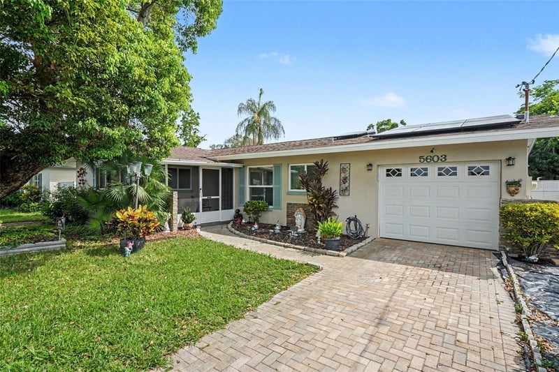 5603 Lown St, St Petersburg, FL 33714