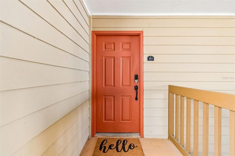 9481 Highland Oak Dr #814, Tampa, FL 33647