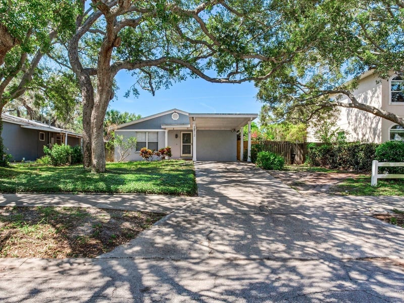 2812 Shelton Ave, Tampa, FL 33611