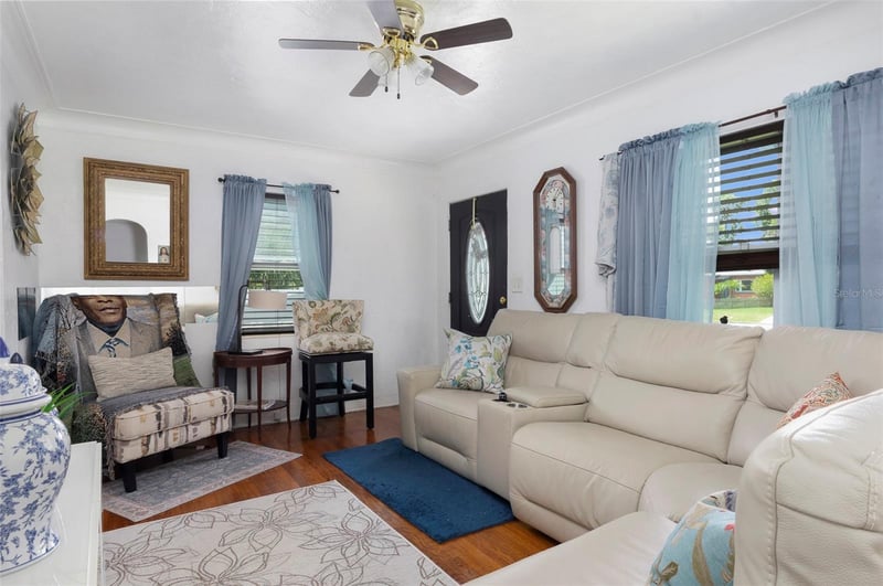 5130 Burlington Ave, St Petersburg, FL 33710