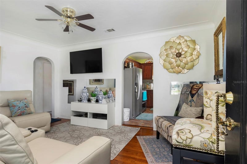 5130 Burlington Ave, St Petersburg, FL 33710