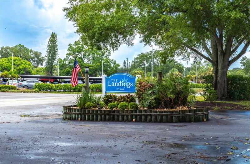 2700 Nebraska Ave #2-205, Palm Harbor, FL 34684