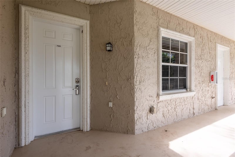 6815 Dali Ave #205, Land O Lakes, FL 34637