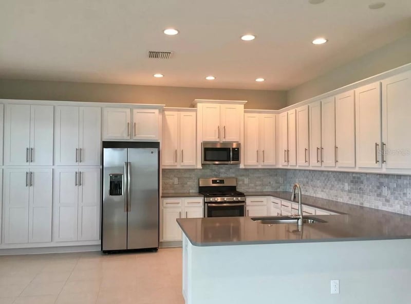30791 Lindentree Dr, Wesley Chapel, FL 33543