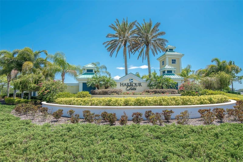 5409 Conch Shell Pl, Apollo Beach, FL 33572