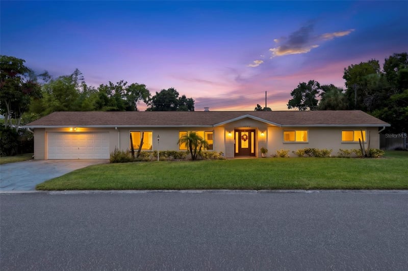 2391 66th Ter, St Petersburg, FL 33712