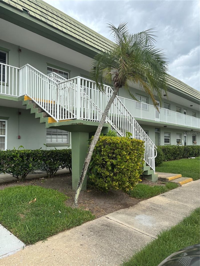 1433 Belcher Rd #G1, Clearwater, FL 33764