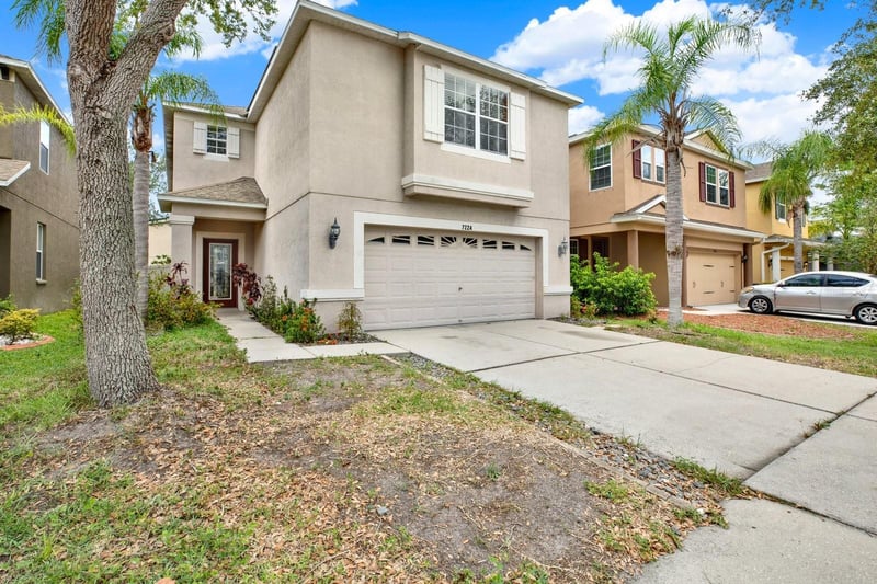 7224 Lumber Port Dr, Sun City Center, FL 33573
