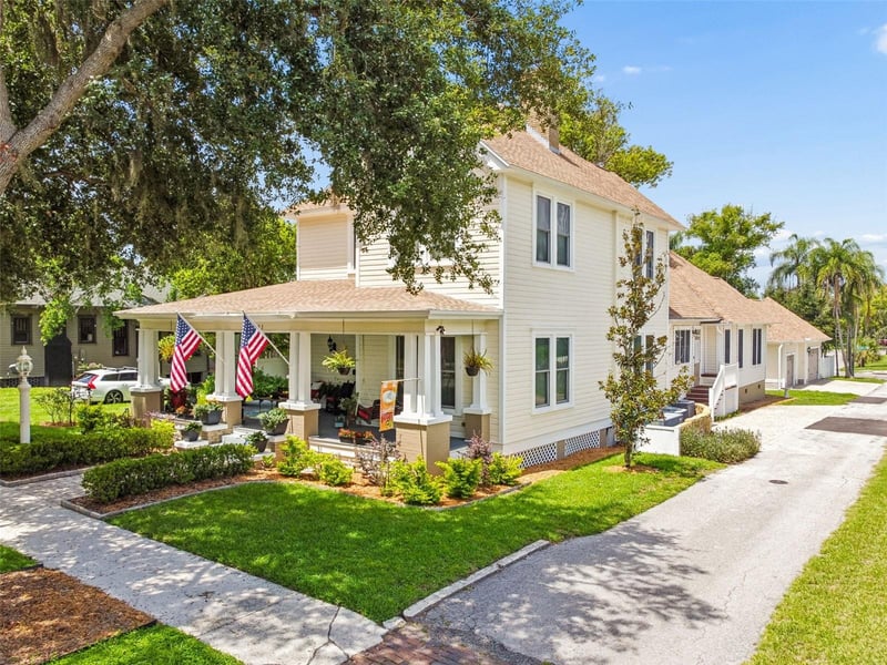 703 Evers St, Plant City, FL 33563