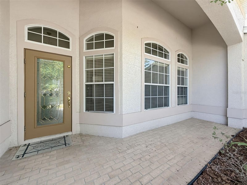 2021 Rutherford Dr, Dover, FL 33527