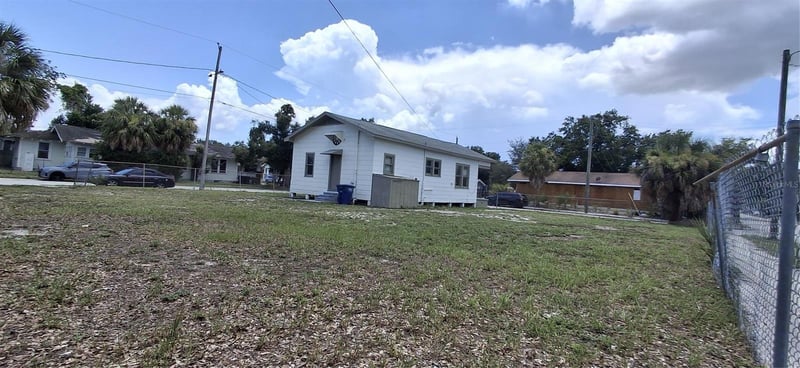 3009 13th St, Tampa, FL 33605