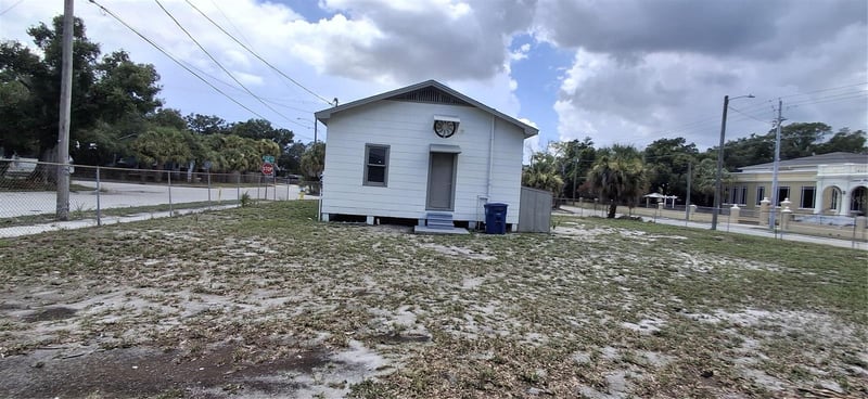 3009 13th St, Tampa, FL 33605
