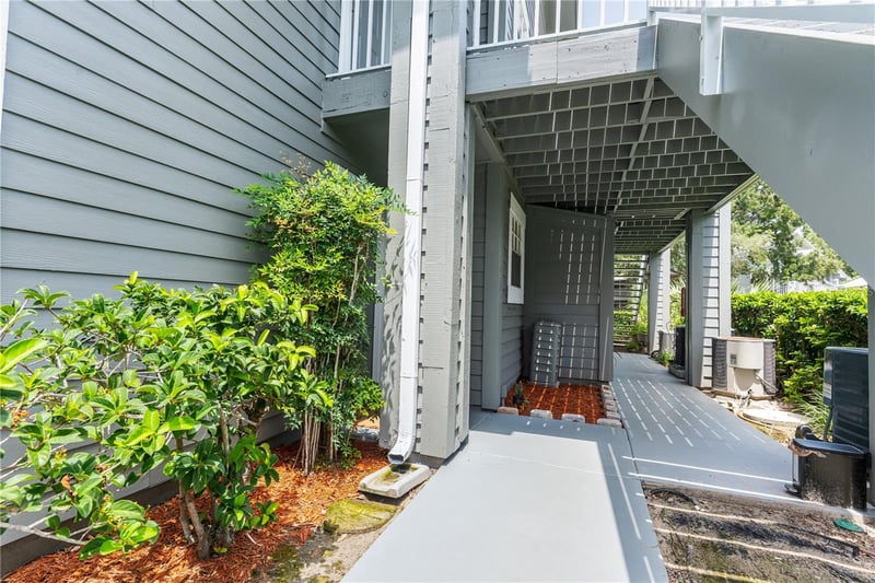 11942 Skylake Pl #C, Tampa, FL 33617