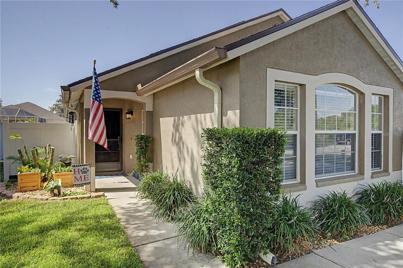 24328 Mistwood Ct, Lutz, FL 33559