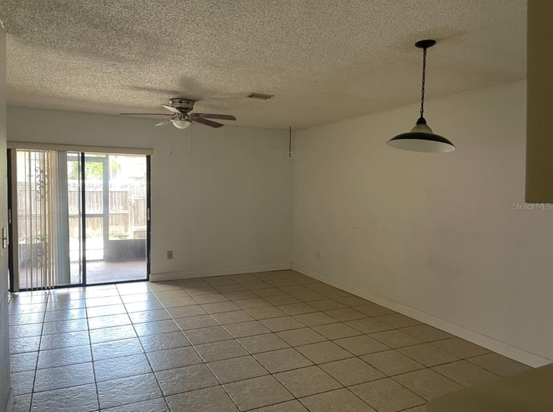 4013 Cedarlimb Ct, Tampa, FL 33614