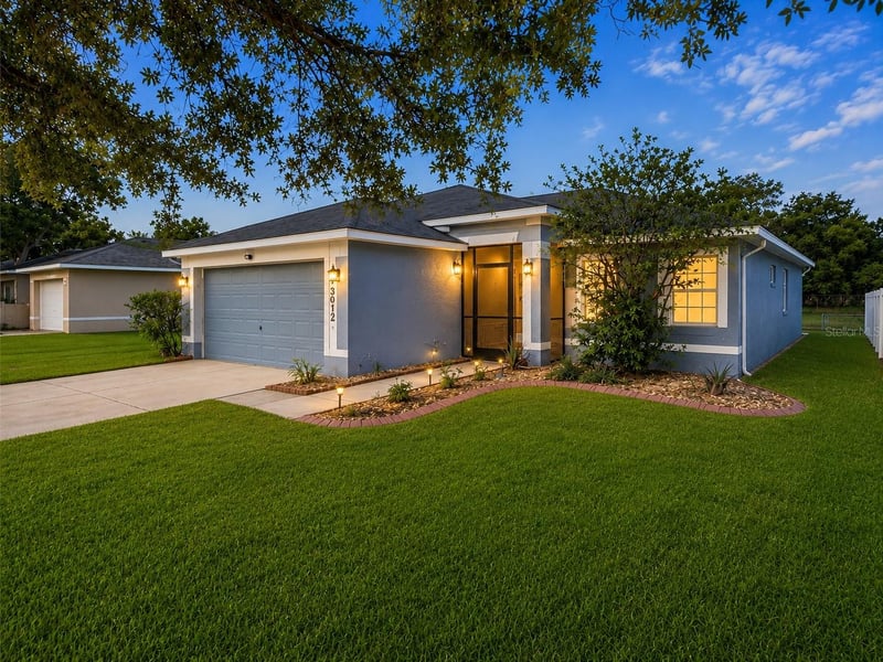 3012 Summer House Dr, Valrico, FL 33594