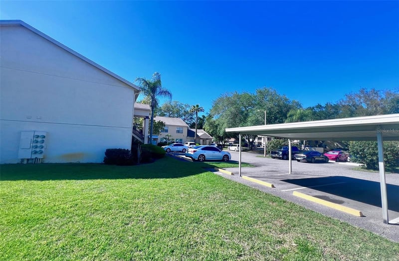 7828 Hardwick Dr #927, New Port Richey, FL 34653