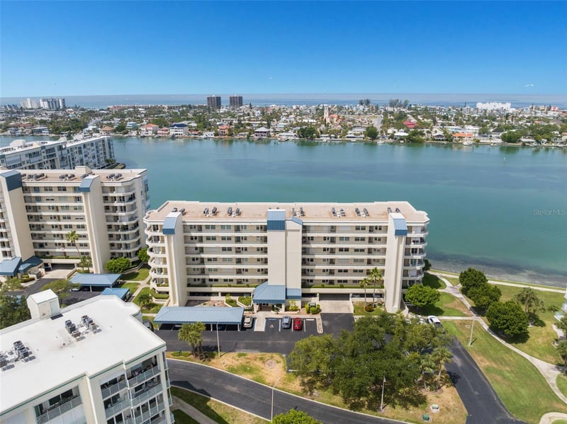 7984 Sailboat Key Blvd #306, St Petersburg, FL 33707