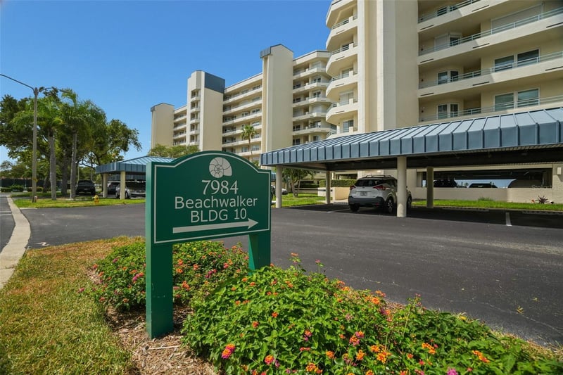 7984 Sailboat Key Blvd #306, St Petersburg, FL 33707
