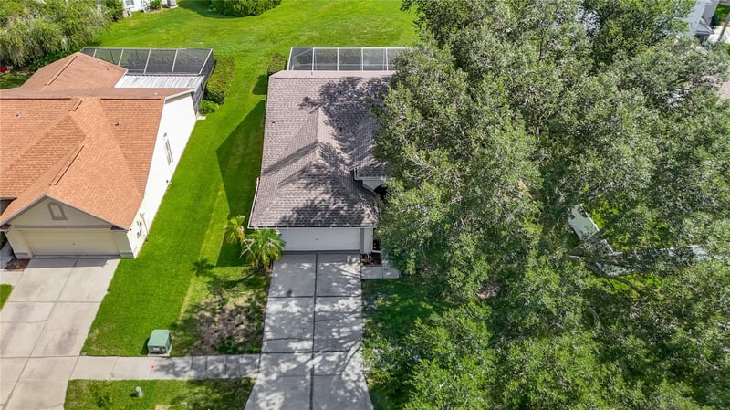 9718 Pleasant Run Way, Tampa, FL 33647