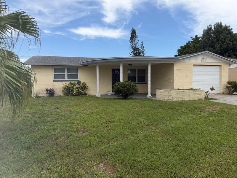3908 Baden Dr, Holiday, FL 34691