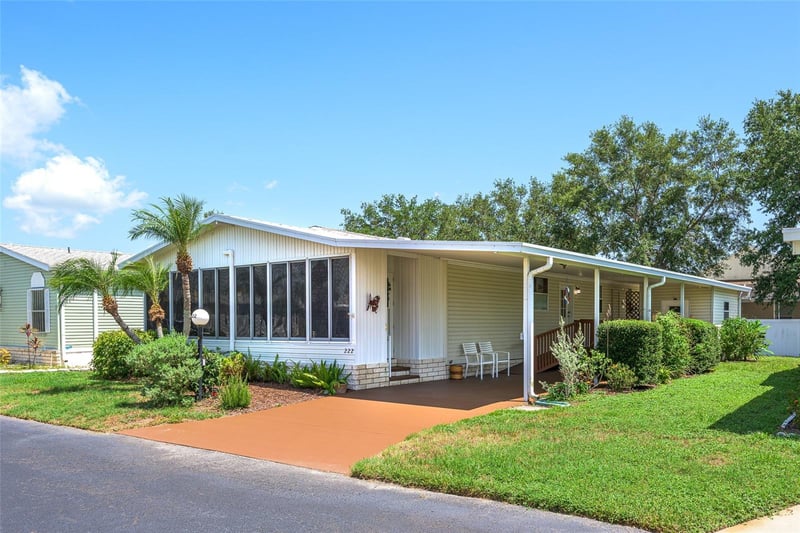 5707 45th St #222, Bradenton, FL 34203