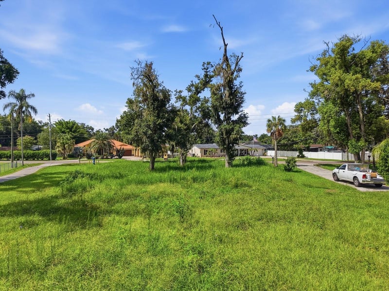Durant Rd, Valrico, FL 33594