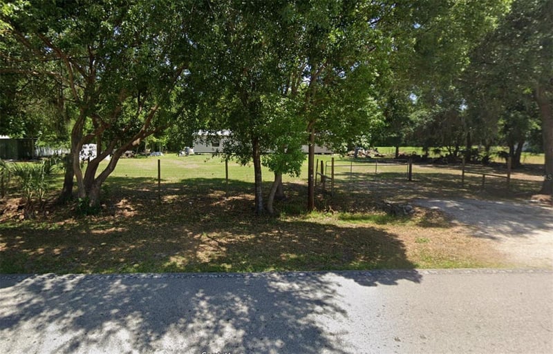 3904 Cork Rd, Plant City, FL 33565