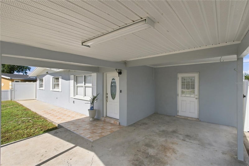 4606 Byerle Cir, Tampa, FL 33634