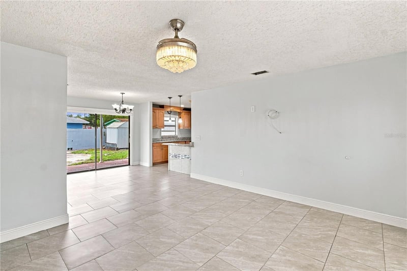 4606 Byerle Cir, Tampa, FL 33634