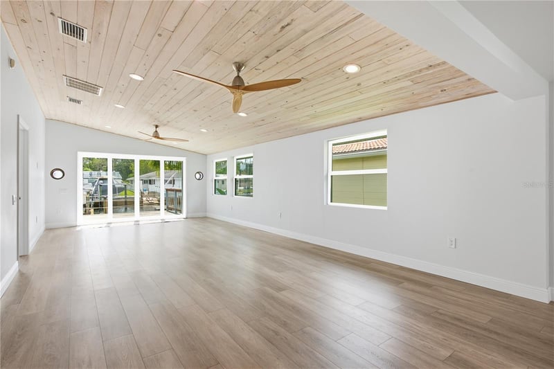 4930 Pompano Dr, New Port Richey, FL 34652