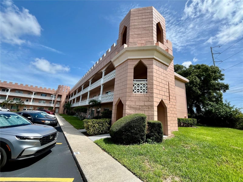 2458 Columbia Dr #28, Clearwater, FL 33763