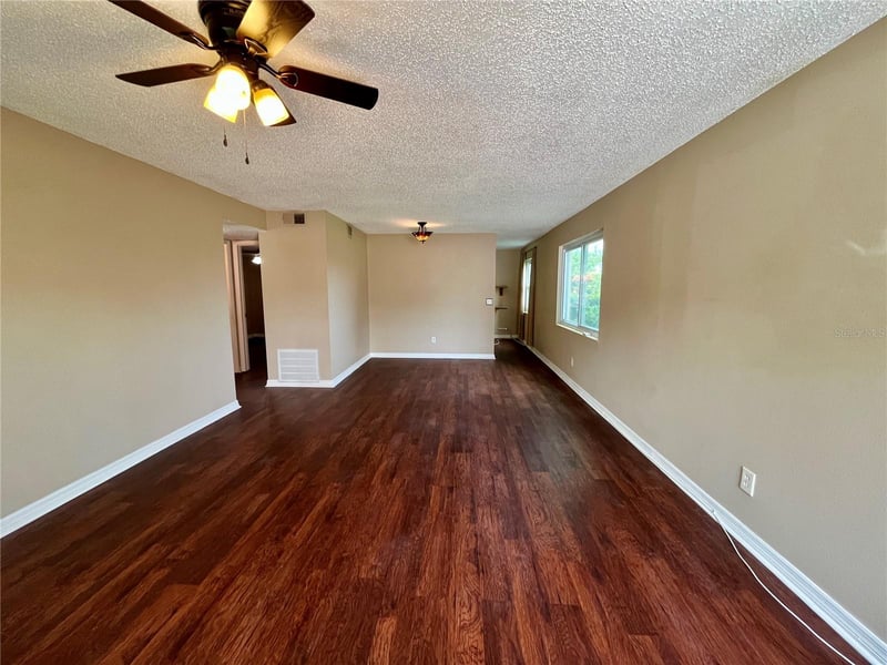 2458 Columbia Dr #28, Clearwater, FL 33763